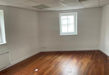 Location bureaux centre-ville, proche Lille  à Linselles - 59126