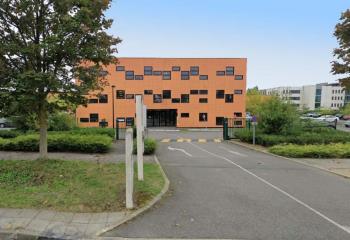Location bureaux - Proche autoroute A25, A1, métro et gare  à Loos - 59120