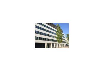 Location bureaux - Quartier Confluence, proche transports  à Lyon 2 - 69002