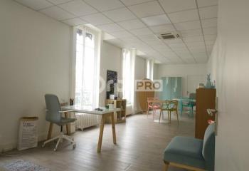 Louer bureau - Métro A  à Lyon 2 - 69002