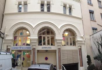 Location bureaux - Proximité place Carnot, métro et tramway  à Lyon 2 - 69002
