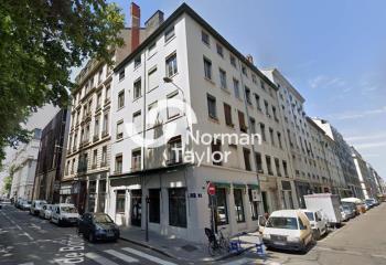 Location bureaux - Proche métro B et tramway T1