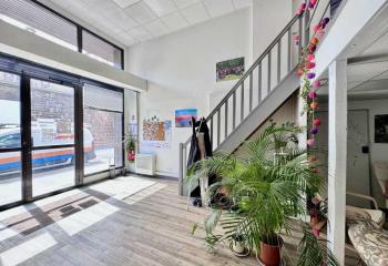 Bureaux à louer - Proche métro A et B, Part-Dieu