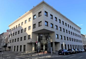 Location bureaux - Proche métro, bus et autoroute  à Lyon 9 - 69009