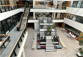 Bureaux à louer - Proche Gare de Lyon et Châtelet par RER D  à Maisons-Alfort - 94700