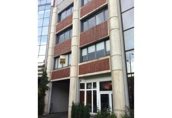 Location bureaux - Proche axes autoroutiers et tramway  à Marcq-en-Baroeul - 59700