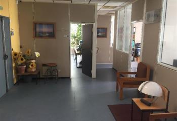 Location bureaux - Proche tramway et axes autoroutiers  à Marcq-en-Baroeul - 59700