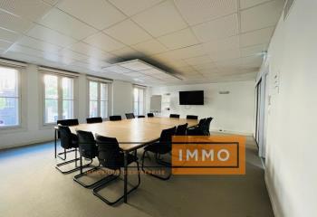Location bureau (13001) - 18 m²
