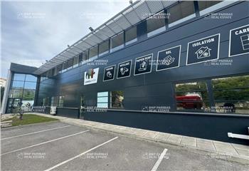 Bureaux à louer - Proximité autoroutes  à Marseille 11 - 13011