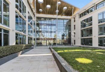 ZA de l'Estaque - Bureaux à la location immeuble Plein Ouest  à Marseille 16 - 13016