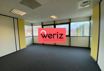 Location bureaux - Proche métro, bus et gare  à Marseille 16 - 13016