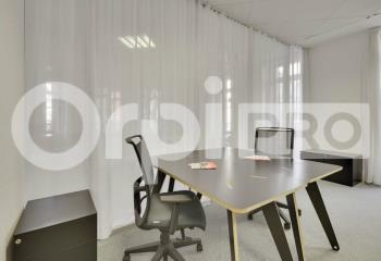 Location bureau (13002) - 4440 m²  à Marseille 2 - 13002