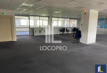 Location bureaux - Proche bus, tunnel du Prado et autoroute A50  à Marseille 8 - 13008