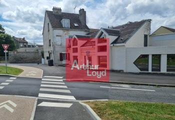 Location bureau - Proche Place St Jean et accès D 605  à Melun - 77000