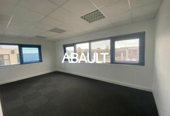 Bureaux à louer à - Chemin Long - Accès rocade et transports