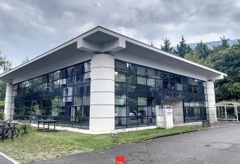Location bureaux - Technopôle Inovallée, proche autoroute A41  à Meylan - 38240
