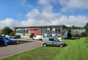 Plateau de bureaux à louer avec parking  à Mont-Saint-Aignan - 76130