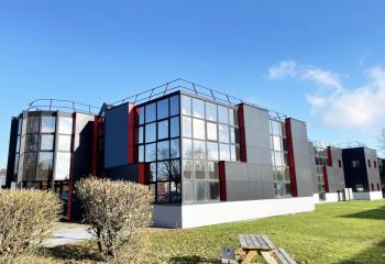 Location bureaux - Parc de la Vatine, nombreux parkings  à Mont-Saint-Aignan - 76130