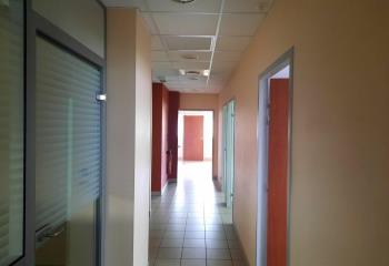 Location bureaux - bonne visibilité  à Montbéliard - 25200