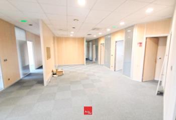 A louer bureaux (38330)  à Montbonnot-Saint-Martin - 38330