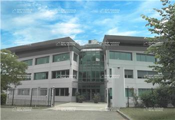 Location bureaux - Proche bus, autoroute et RIE  à Montbonnot-Saint-Martin - 38330