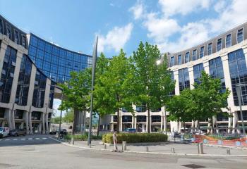 Location bureau Montigny-le-Bretonneux (78180) - 429 m²