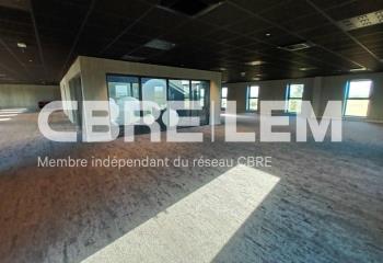 Location bureaux - Proche voie rapide de la Lézarde  à Montivilliers - 76290