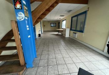 Location bureaux - Proche site d'activités de Conneuil