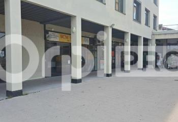 Location bureau (03100) - 125 m²