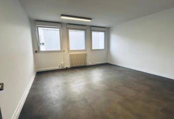 Location bureaux - zone d'activités Cadréan  à Montoir-de-Bretagne - 44550