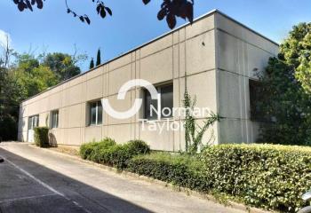 Location bureaux - Proche autoroute A9, gare et aéroport  à Montpellier - 34000