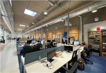 Bureaux à louer - Proche métro Robespierre et Porte de  à Montreuil - 93100