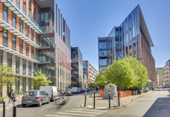 Location bureaux - Proximité métro, RER, périphérique et autoroutes  à Montreuil - 93100