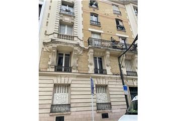 Bureaux à louer - Proche métro M4 Mairie de  à Montrouge - 92120
