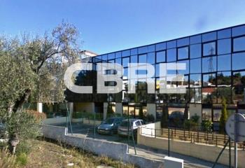 Location bureaux - Proche autoroute A8 et transports en commun  à Mougins - 06250
