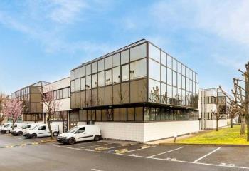 Location bureau Nanterre (92000) - 1937 m²  à Nanterre - 92000