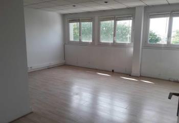 Location bureau Nanterre (92000) - 110 m²  à Nanterre - 92000