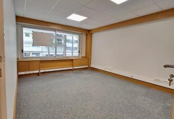 Location bureaux à - Boulevard Guist'hau