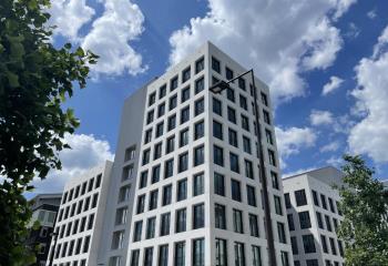 Location bureau (44200) - 1970 m²  à Nantes - 44000