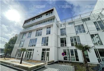 Location bureaux - Proche transports en commun  à Nantes - 44000
