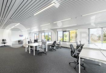 Location bureau (06000) - 1000 m²  à Nice - 06000
