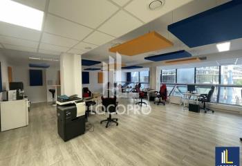 Location bureau Arenas - Proximité transports et autoroute  à Nice - 06000