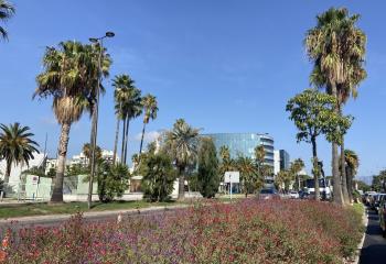 Location bureaux Nice - Vue mer, proche aéroport et transports  à Nice - 06000