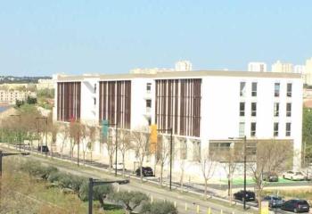 Location bureau périphérique - Proche autoroutes A9 et A54  à Nîmes - 30000
