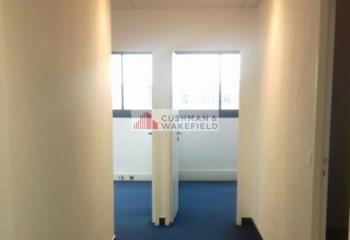 Location bureau - Plateau fonctionnel  à Nîmes - 30000