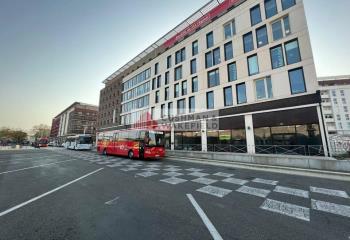 Location bureaux centre-ville - Proche gare et transports  à Nîmes - 30000