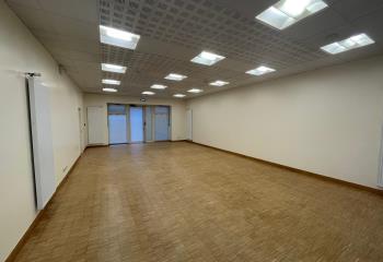 Location de bureaux - centre-ville  à Nogent-sur-Oise - 60180
