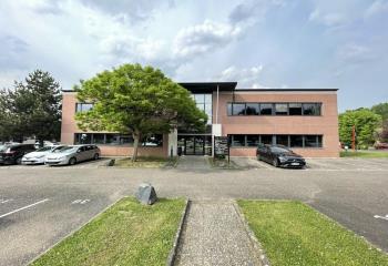 Location bureau - Parc Valparc, proche A4, A35 et Gare de Strasbourg  à Oberhausbergen - 67205
