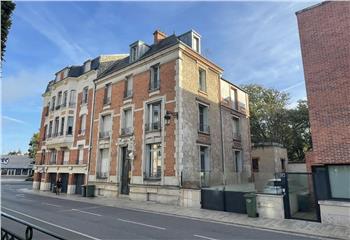 Location bureaux - Hyper centre-ville, proche gare et transports  à Orléans - 45000
