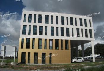 Location bureaux - Proche 4 voies Nord et bus  à Pacé - 35740
